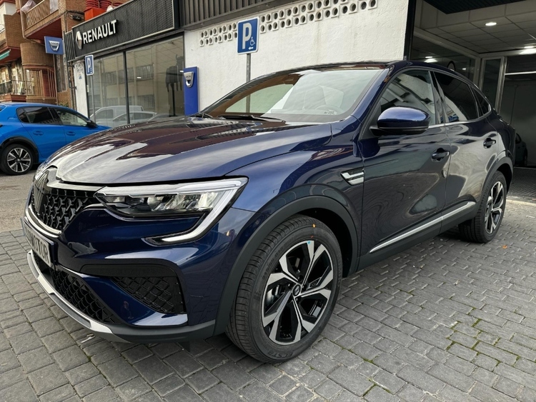 Renault Arkana Techno foto miniatura